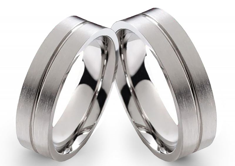 Preview: Edelstahlringe E025 ohne Stein mit Gravur